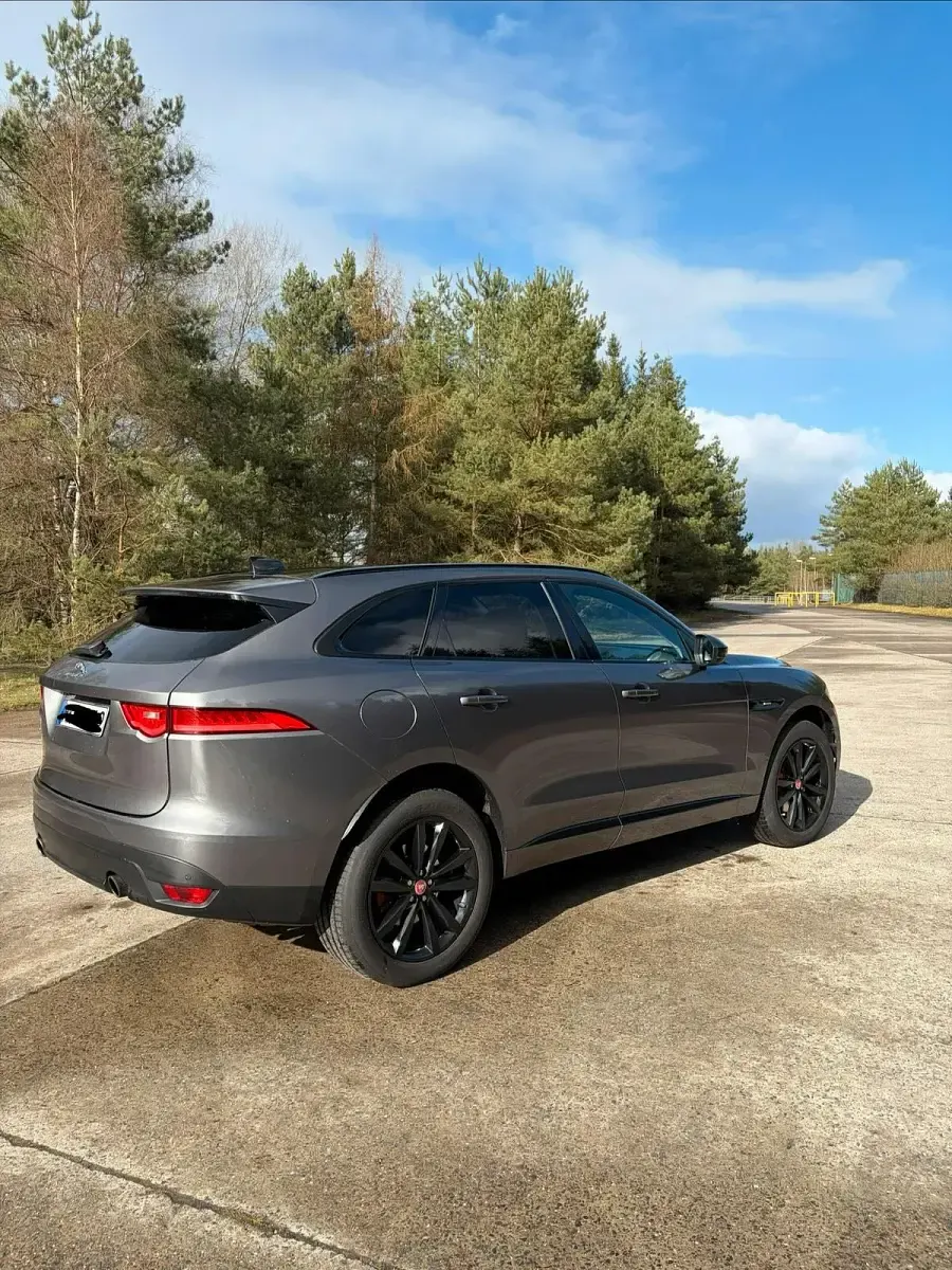 Gebraucht Jaguar F-Pace 300 PS (220 kW) 2017 Grau SUV