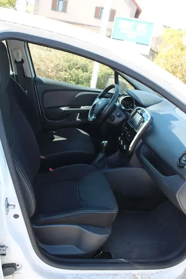 Gebraucht Renault Clio IV Initiale Paris 90 PS (66 kW) 2014 Gletscherweiss Limousine