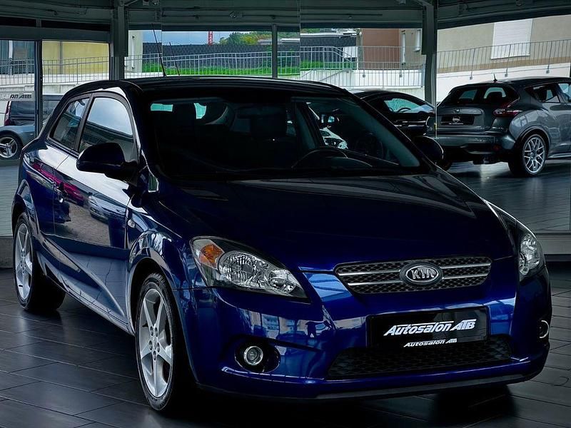 Blau Gebraucht 2008 Kia ProCeed Comfort Kleinwagen | 4.999 € (Fairer Preis) - Bild 1/4