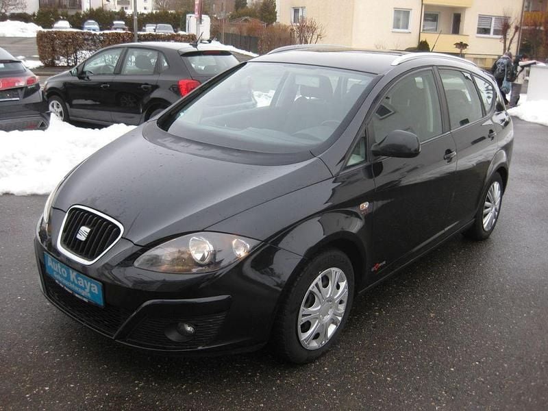Schwarz Gebraucht 2013 Seat Altea XL Copa Van / Kleinbus | 2.990 € (Superpreis) - Bild 1/4