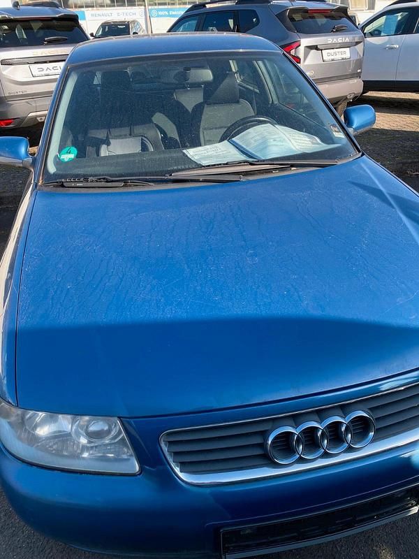 Usata Audi A3 100 CV (73 kW) 2002 Blu Utilitaria