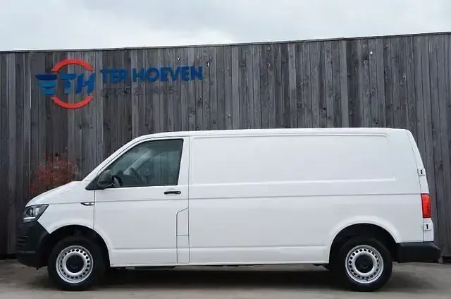 Second-hand VW Transporter 102 CP (75 kW) 2018 Alb Van