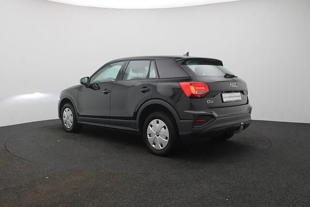 Gebraucht Audi Q2 Comfort 110 PS (80 kW) 2023 Brillantschwarz SUV