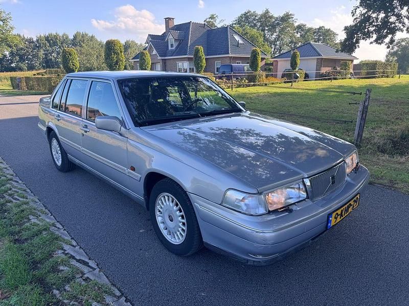 Grau Gebraucht 1995 Volvo 960 Limousine | 4.650 € - Bild 1/4
