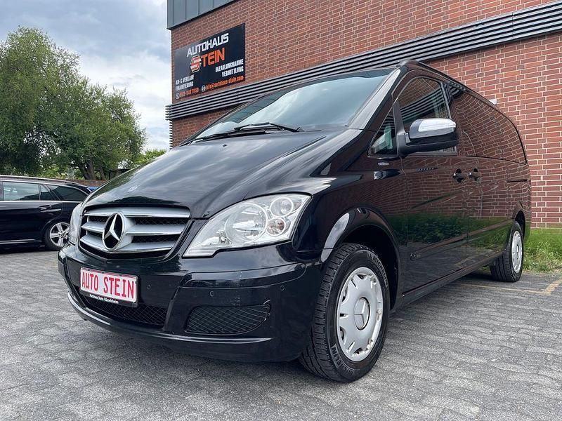 Schwarz Gebraucht 2012 Mercedes Viano Edition Van / Kleinbus | 8.990 € (Guter Preis) - Bild 1/4