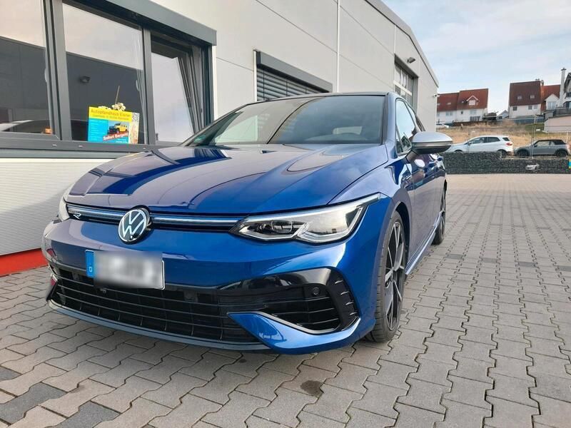 Blau Gebraucht 2023 VW Golf VIII Limousine | 43.000 € (Fairer Preis) - Bild 1/4