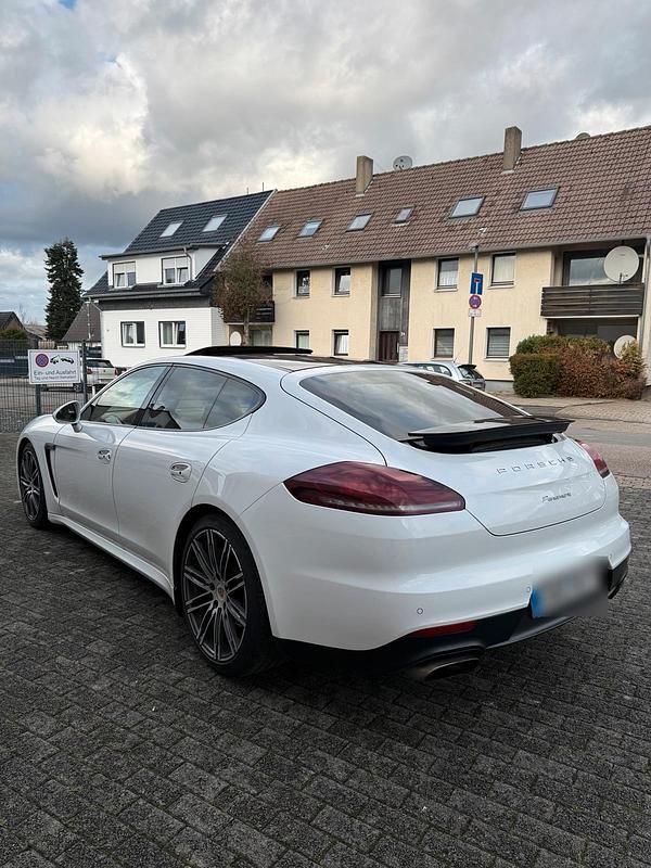 Gebraucht Porsche Panamera 300 PS (220 kW) 2015 Beige Limousine