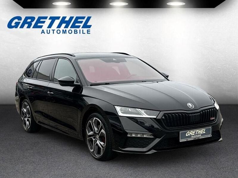Schwarz Gebraucht 2022 Skoda Octavia RS Kombi | 34.990 € (Etwas zu teuer) - Bild 1/4