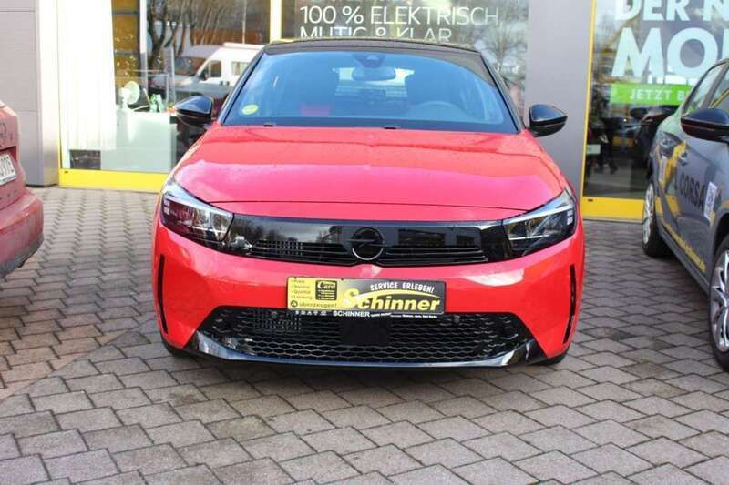 Gebraucht Opel Corsa 101 PS (74 kW) 2024 Rekord rot Kleinwagen
