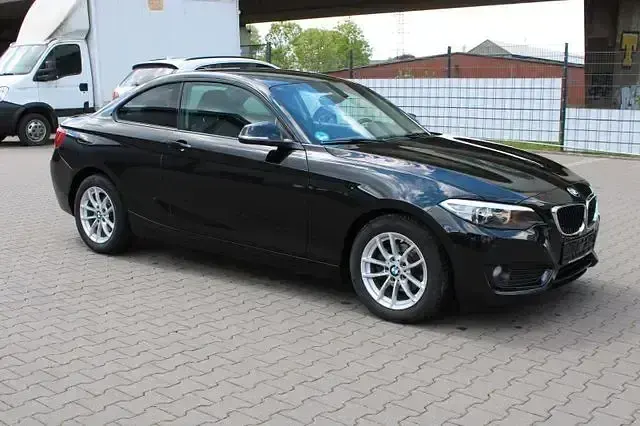 Używany BMW 218 Advantage 136 KM (100 kW) 2017 Czarny Coupe