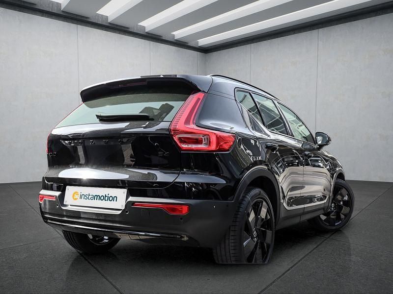 Gebraucht Volvo XC40 Plus 197 PS (144 kW) 2025 Schwarz SUV