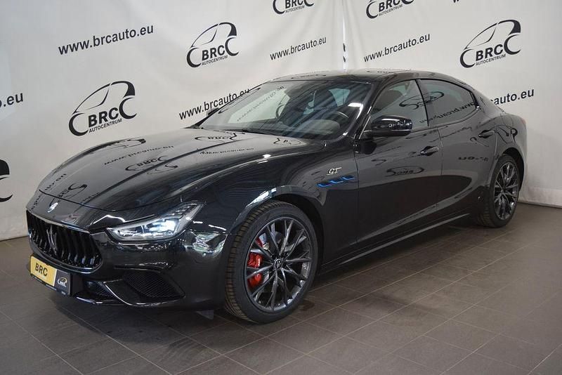 Gebraucht Maserati Ghibli GT 330 PS (242 kW) 2023 Schwarz Limousine