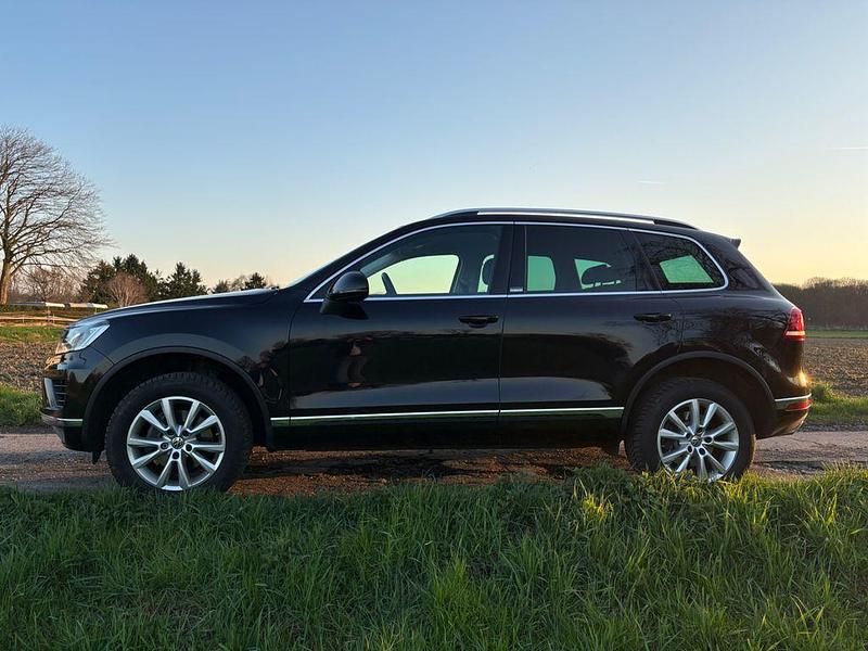 Gebraucht VW Touareg Exclusive 262 PS (192 kW) 2018 Schwarz SUV