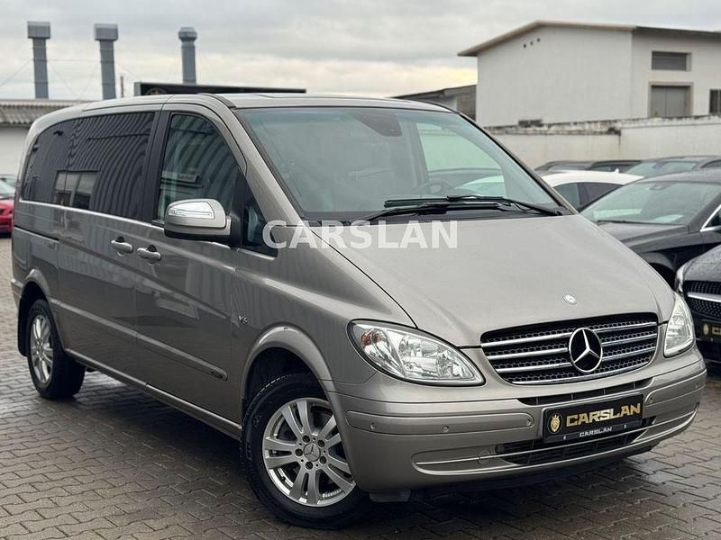 Silber Gebraucht 2009 Mercedes Viano Van / Kleinbus | 17.998 € (Etwas zu teuer) - Bild 1/4
