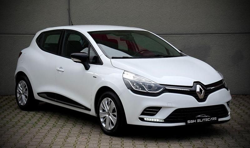 Weiß Gebraucht 2019 Renault Clio IV LIMITED Limousine | 7.190 € (Guter Preis) - Bild 1/4
