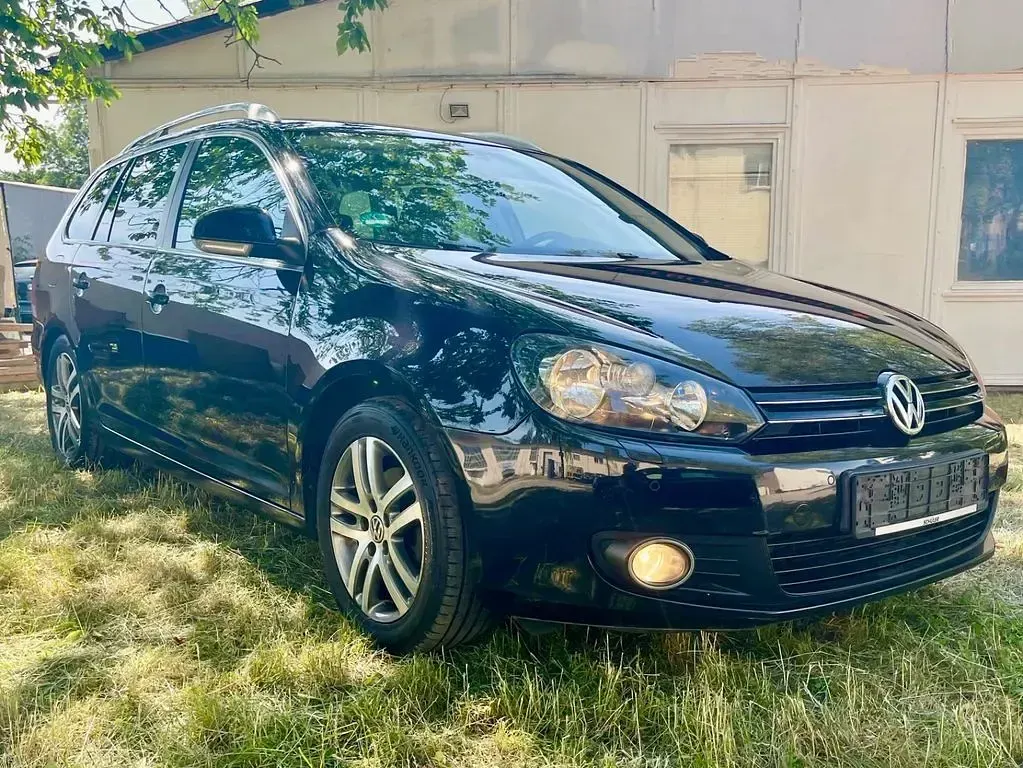 Gebraucht VW Golf VI 122 PS (89 kW) 2011 Schwarz Kleinwagen