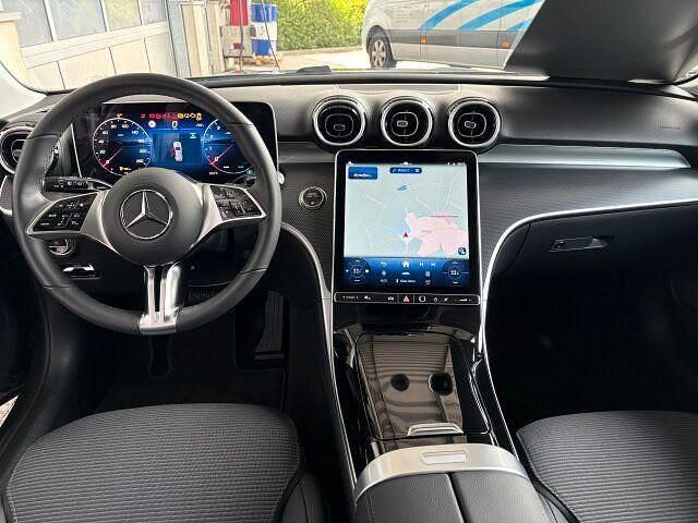 Gebraucht Mercedes C220 Advanced 200 PS (147 kW) 2024 Grau Limousine