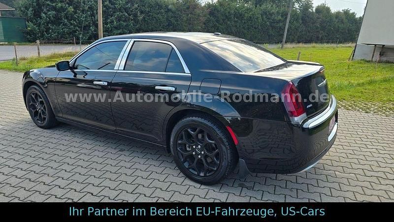 Gebraucht Chrysler 300C 296 PS (217 kW) 2018 Schwarz Limousine