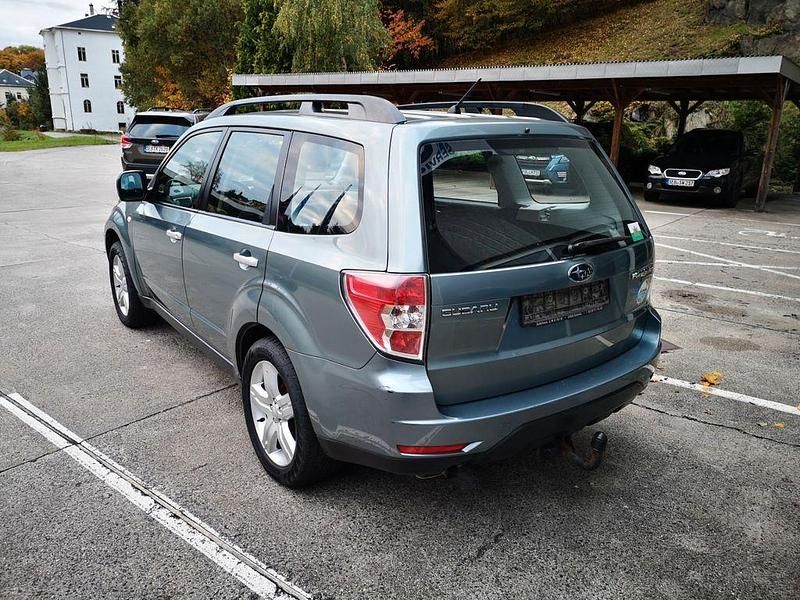 Gebraucht Subaru Forester Comfort 150 PS (110 kW) 2011 Grün SUV