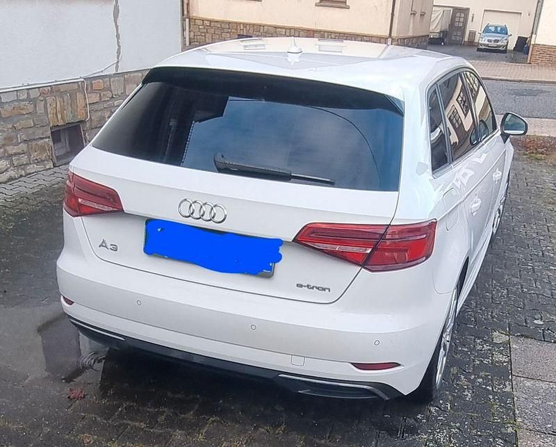 Usata Audi e-tron Design 204 CV (150 kW) 2017 Bianco SUV