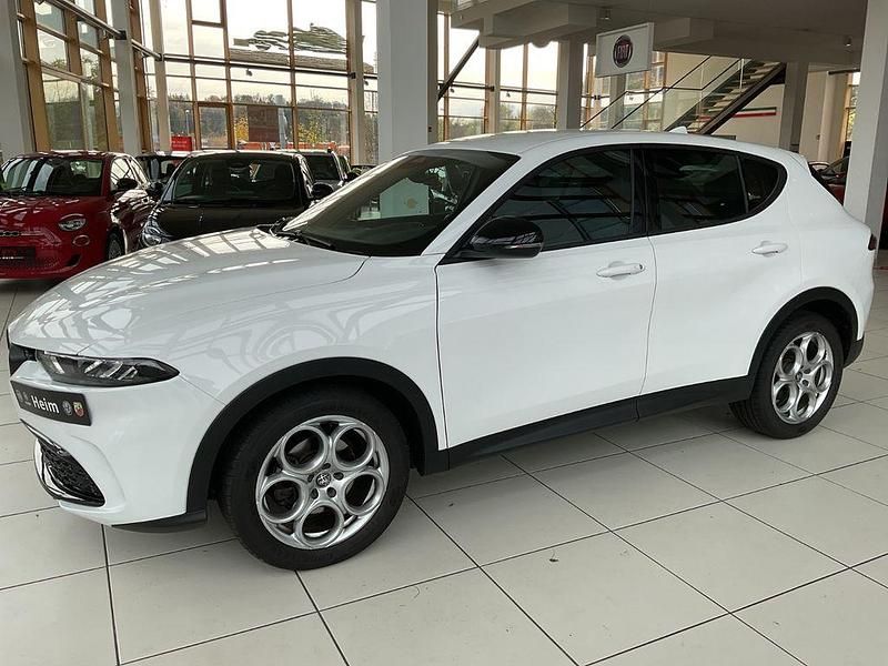 Gebraucht Alfa Romeo Tonale Sprint 131 PS (96 kW) 2023 Weiß SUV