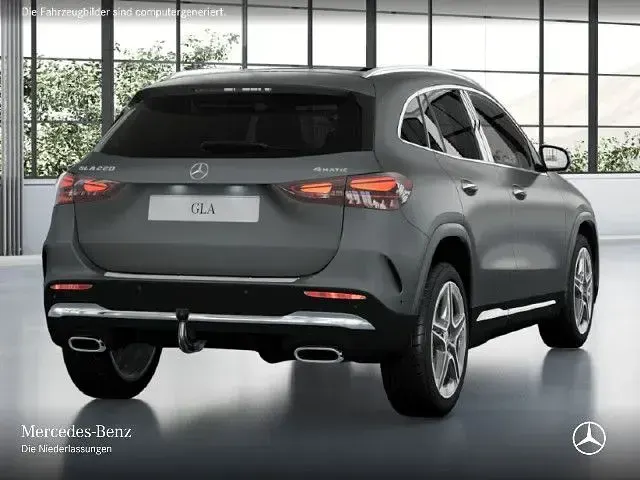 Gebraucht Mercedes GLA220 Premium 190 PS (139 kW) 2024 Grau SUV