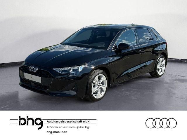 Schwarz Neu 2025 Audi A3 Ambiente Limousine | 28.900 € (Superpreis) - Bild 1/4