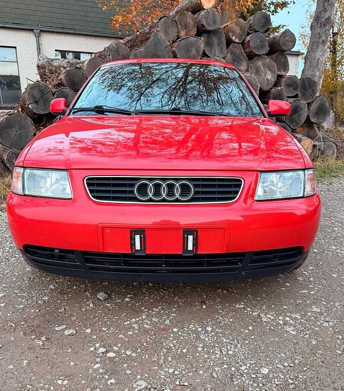 Rot Gebraucht 1997 Audi A3 Kleinwagen | 1.800 € (Etwas zu teuer) - Bild 1/4