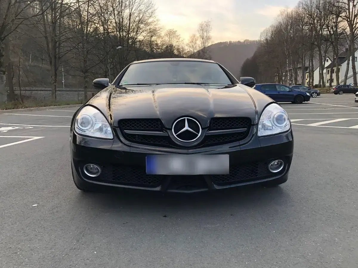 Gebraucht Mercedes SLK200 184 PS (135 kW) 2009 Schwarz Cabrio