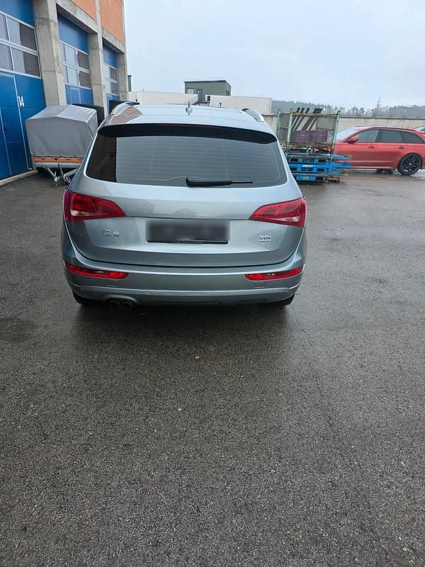 Gebraucht Audi Q5 177 PS (130 kW) 2010 Andere farben SUV