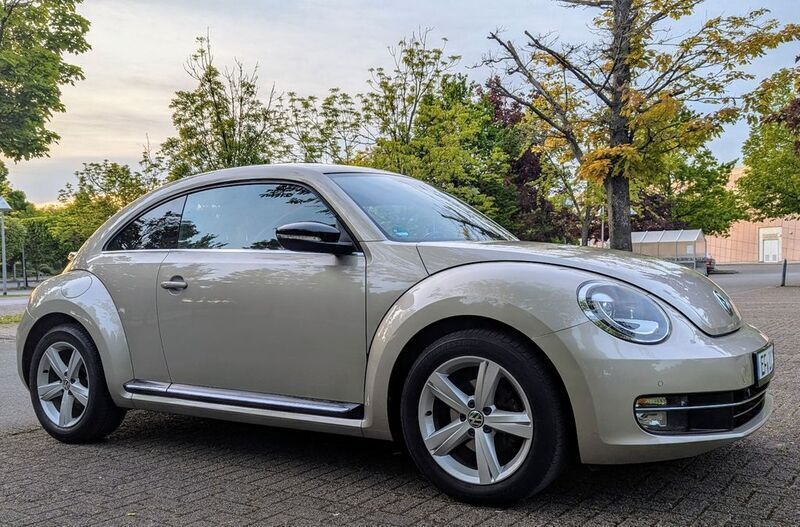 Silber Gebraucht 2015 VW Beetle Sport Limousine | 13.400 € (Fairer Preis) - Bild 1/4