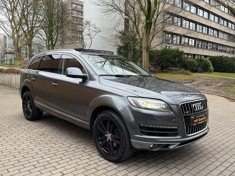 Gebraucht Audi Q7 Ambiente 280 PS (205 kW) 2015 Grau SUV