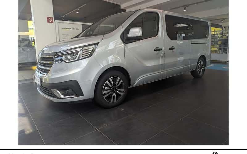 Kometengrau metallic Neu 2024 Renault Trafic Signature Van | 57.798 € - Bild 1/4