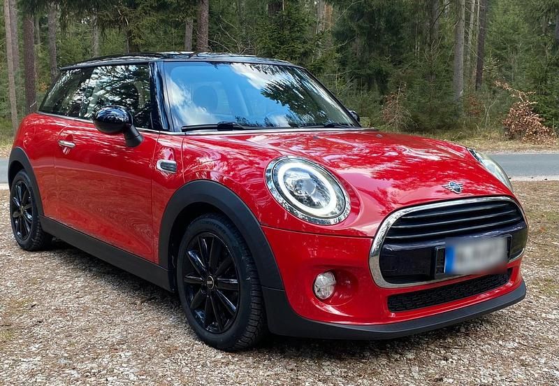 Gebraucht Mini Cooper 136 PS (100 kW) 2018 Rot Kleinwagen