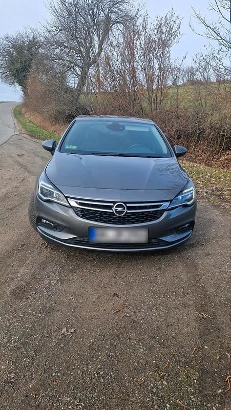 Gebraucht Opel Astra 136 PS (100 kW) 2019 Grau Limousine