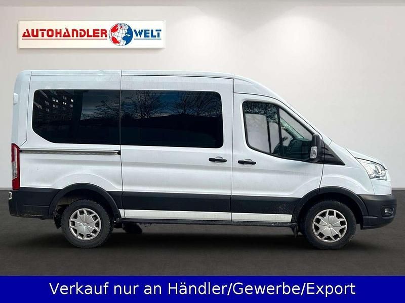 Gebraucht Ford Transit 131 PS (96 kW) 2020 Weiß Kombi