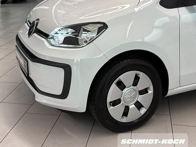 Second-hand VW up! 65 CP (47 kW) 2021 Alb Hatchback