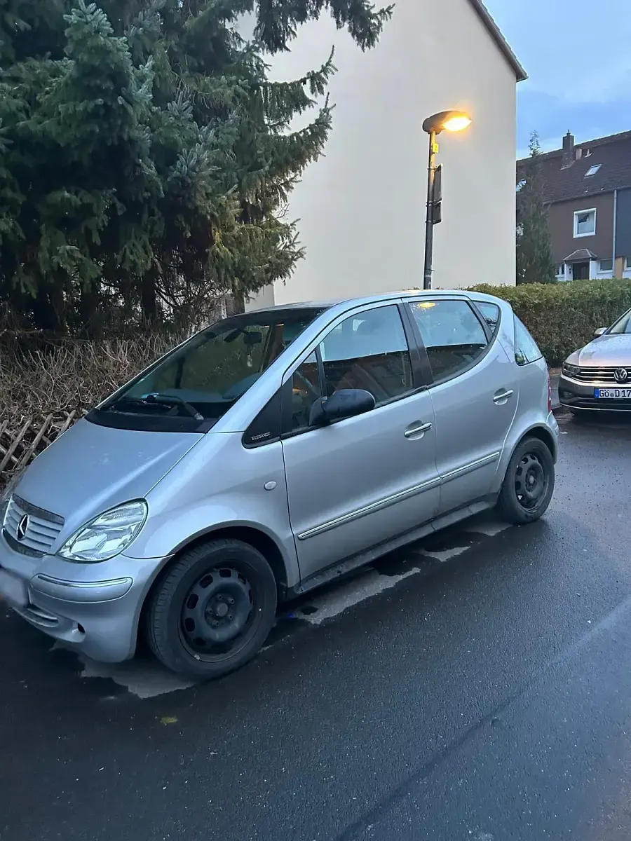 Gebraucht Mercedes A160 102 PS (75 kW) 2002 Silber Kleinwagen
