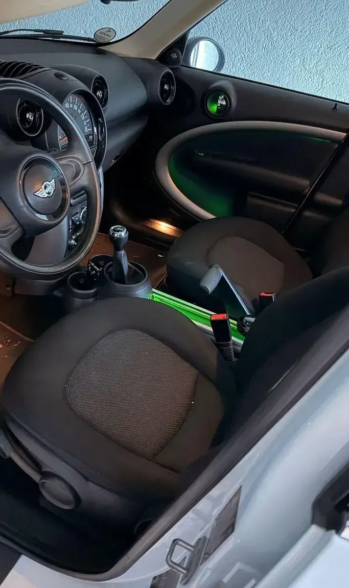Gebraucht Mini Cooper 122 PS (89 kW) 2014 Weiß Kleinwagen
