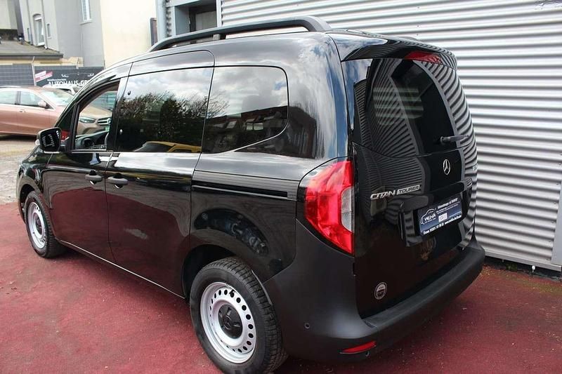 Gebraucht Mercedes Citan 110 95 PS (69 kW) 2023 Schwarz Kombi