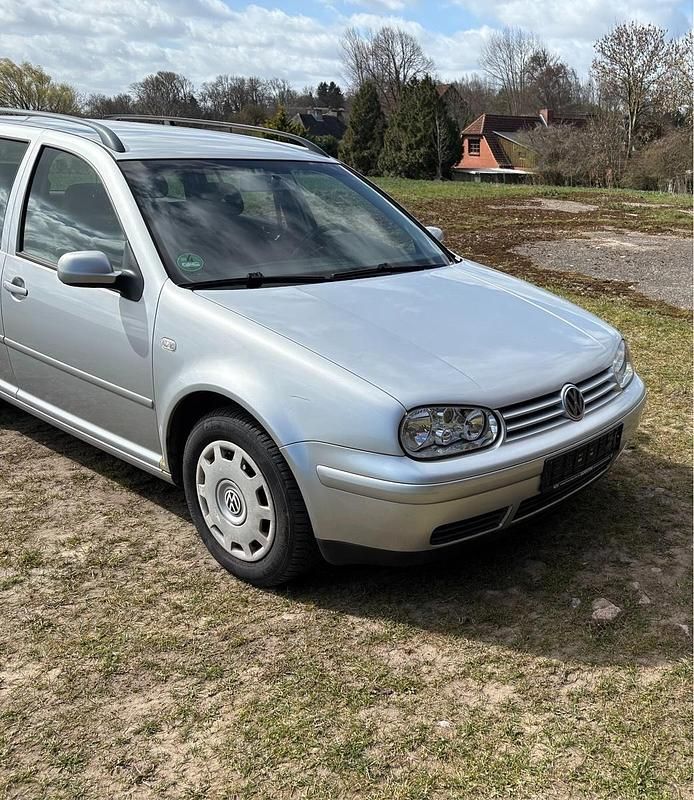 Gebraucht VW Golf IV 110 PS (80 kW) 2003 Silber Kombi