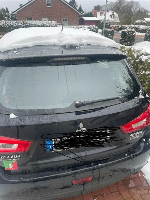 Gebraucht Mitsubishi ASX 117 PS (86 kW) 2016 Schwarz SUV