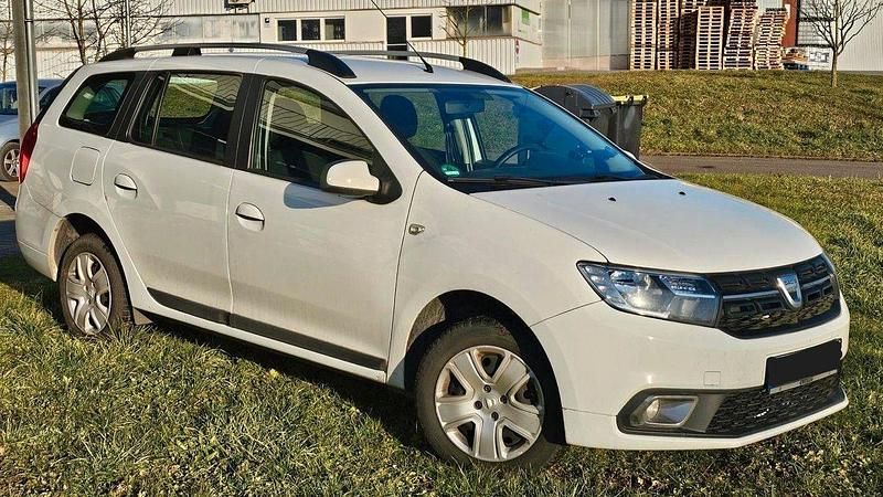 Weiß Gebraucht 2017 Dacia Logan MCV Lauréate Kombi | 7.700 € (Fairer Preis) - Bild 1/4