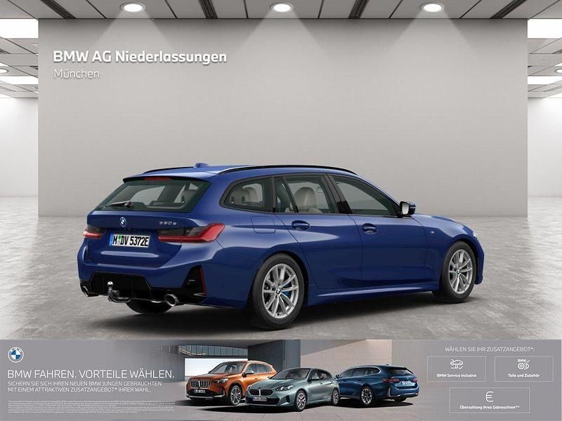 Gebraucht BMW 330e M Sport 292 PS (214 kW) 2024 Blau Kombi