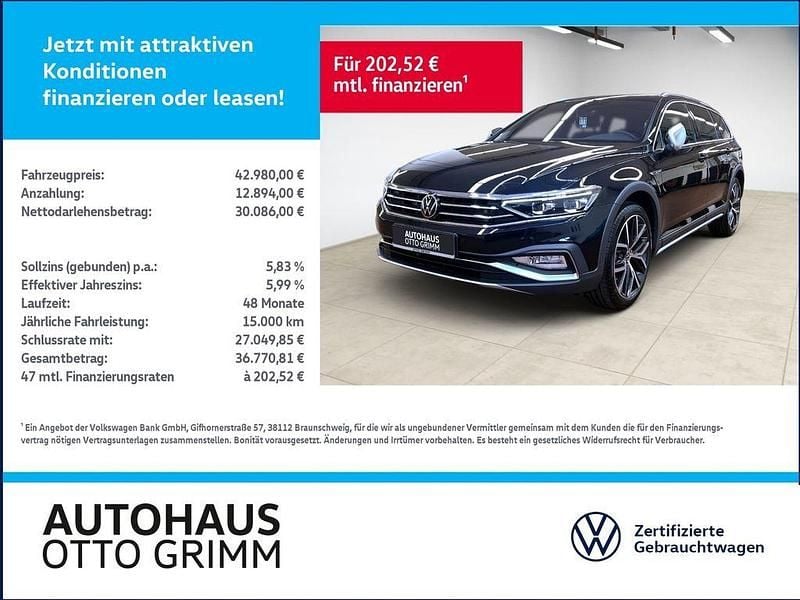 Deep black perleffekt Gebraucht 2024 VW Passat Alltrack Kombi | 42.980 € (Teuer) - Bild 1/4