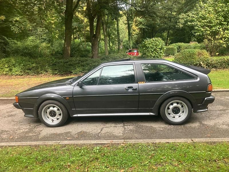 Gebraucht VW Scirocco 95 PS (69 kW) 1993 Grau Coupé