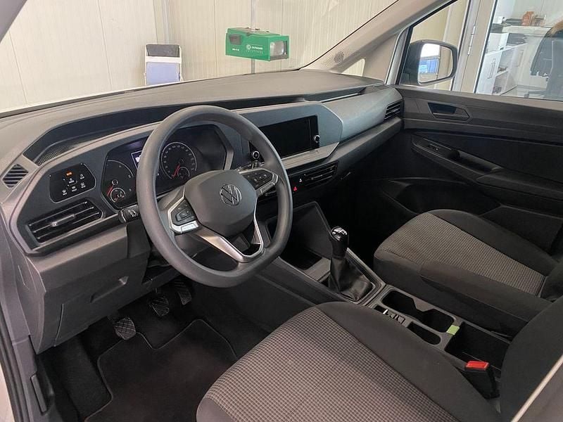 Gebraucht VW Caddy 102 PS (75 kW) 2022 Candyweiß Van / Kleinbus