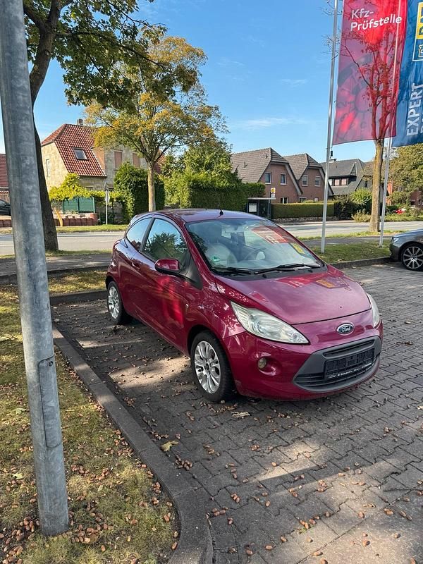 Rot Gebraucht 2008 Ford Ka Kleinwagen | 2.400 € (Fairer Preis) - Bild 1/4