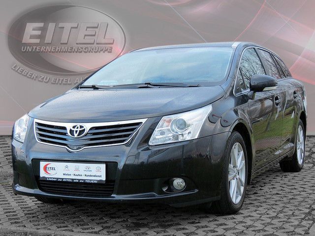 Schwarz metallic Gebraucht 2011 Toyota Avensis Edition Kombi | 10.990 € - Bild 1/4