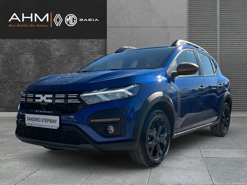 Blau Gebraucht 2025 Dacia Sandero Extreme Kleinwagen | 19.550 € (Guter Preis) - Bild 1/4